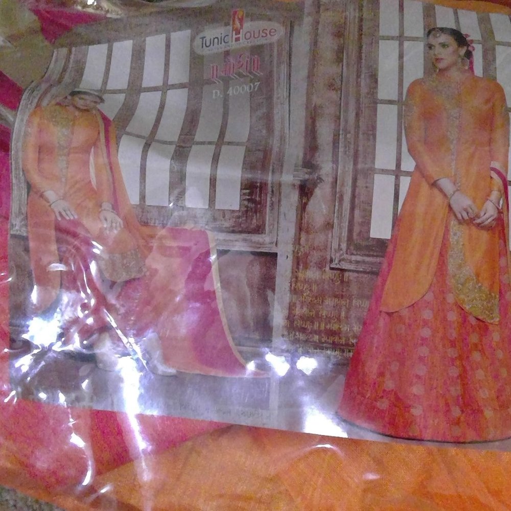 UNSTICHED Salwar Kameez